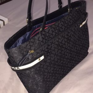 Timmy Hilfiger- Black Handbag